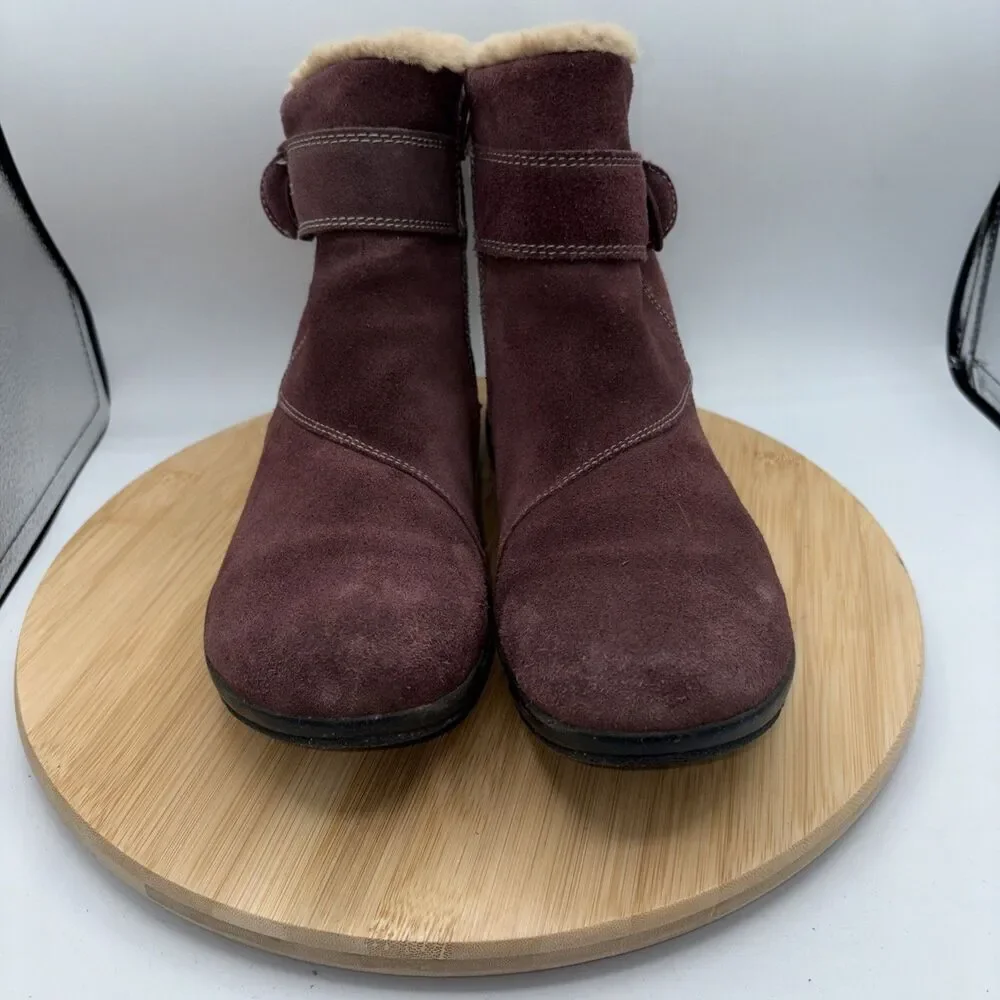 Clarks Collection Burgundy Suede Zip Ankle Booties Faux Fur Lined 9.5 Roseville